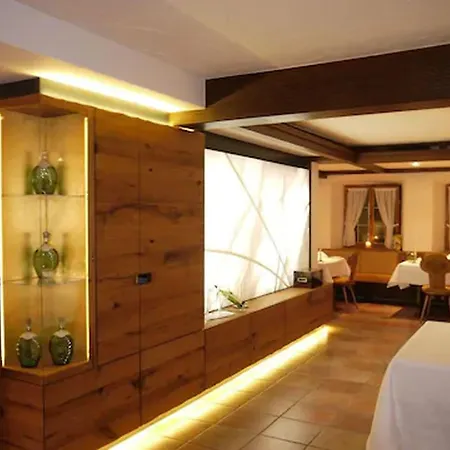 Romantik Landgasthof Adler Rammingen (Alb-Donau)